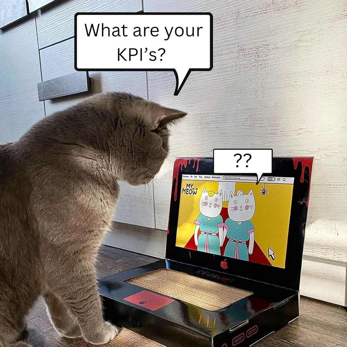 MyMeow - Laptop Scratcher