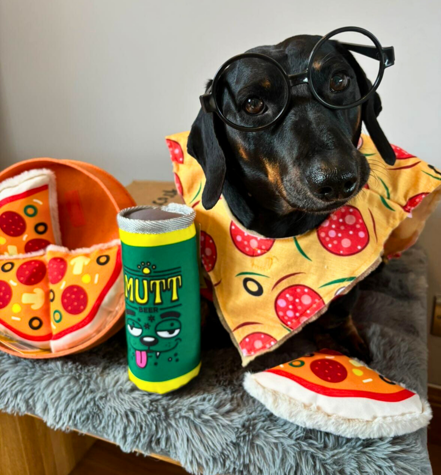 WufWuf Pupperroni Pizza & Mutt Beer Combo Pack, Interactive Plush Dog Toys