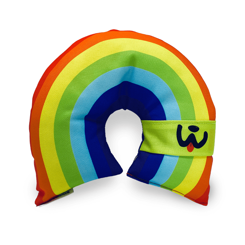wufwuf rainpaw toy with pocket for treats